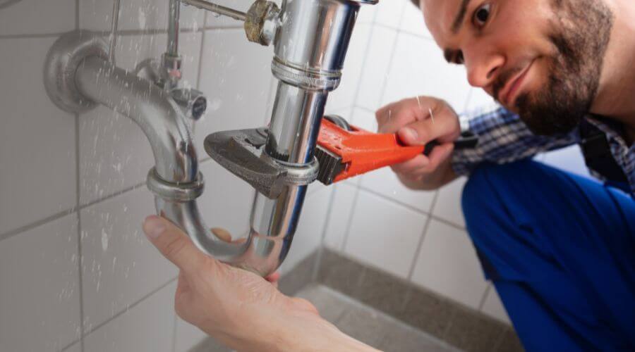 Expert burst pipe repair services in Verona, PA